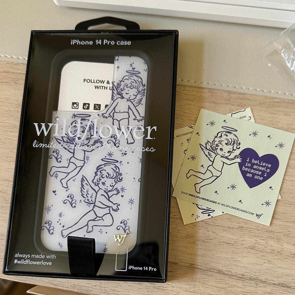 Wildflowers Angel Design iPhone 14 Pro Case - White and Blue Brand new in box